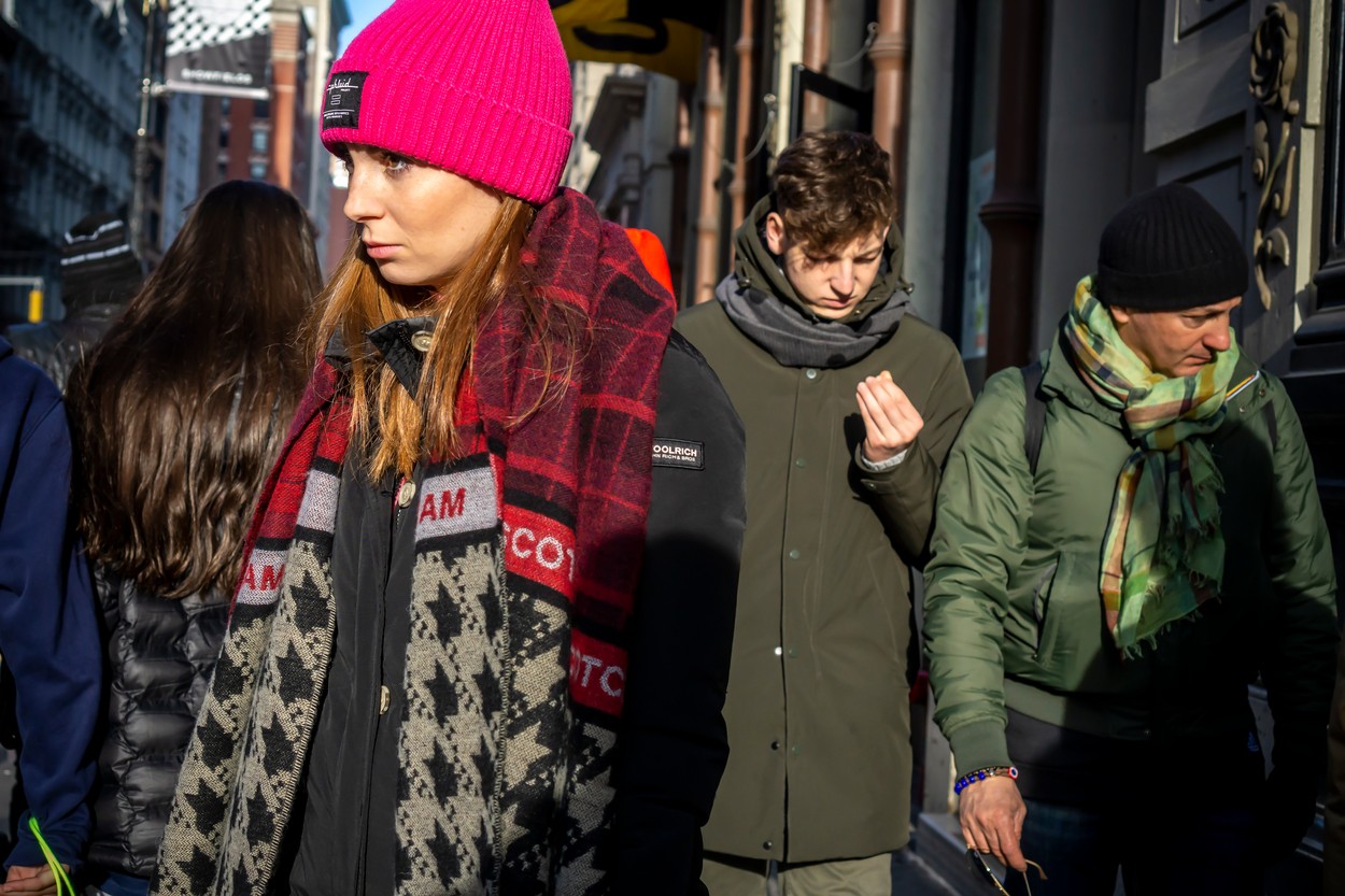 Milenialii devin prima generație care câștigă mai puțin decât părinții