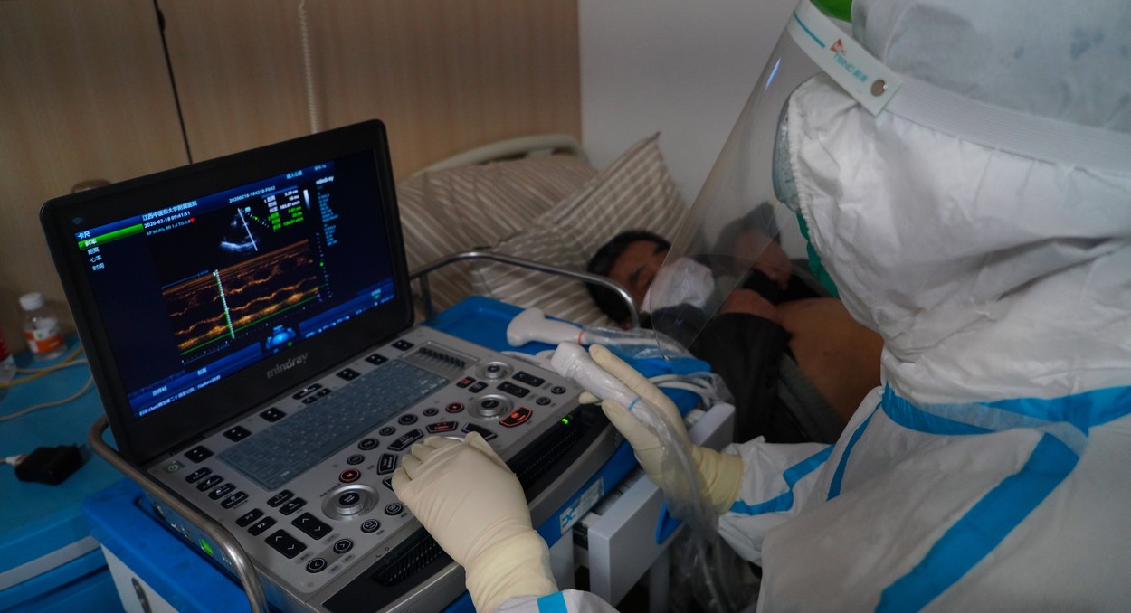 Epidemia de coronavirus ameninţă aprovizionarea cu medicamente la nivel mondial 