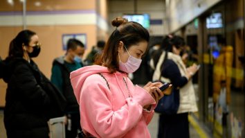 Linia verde la care românii pot suna gratuit pentru a afla informații despre coronavirus