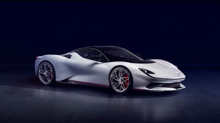 Primul hypercar electric accelerează mai rapid decât un bolid de Formula 1