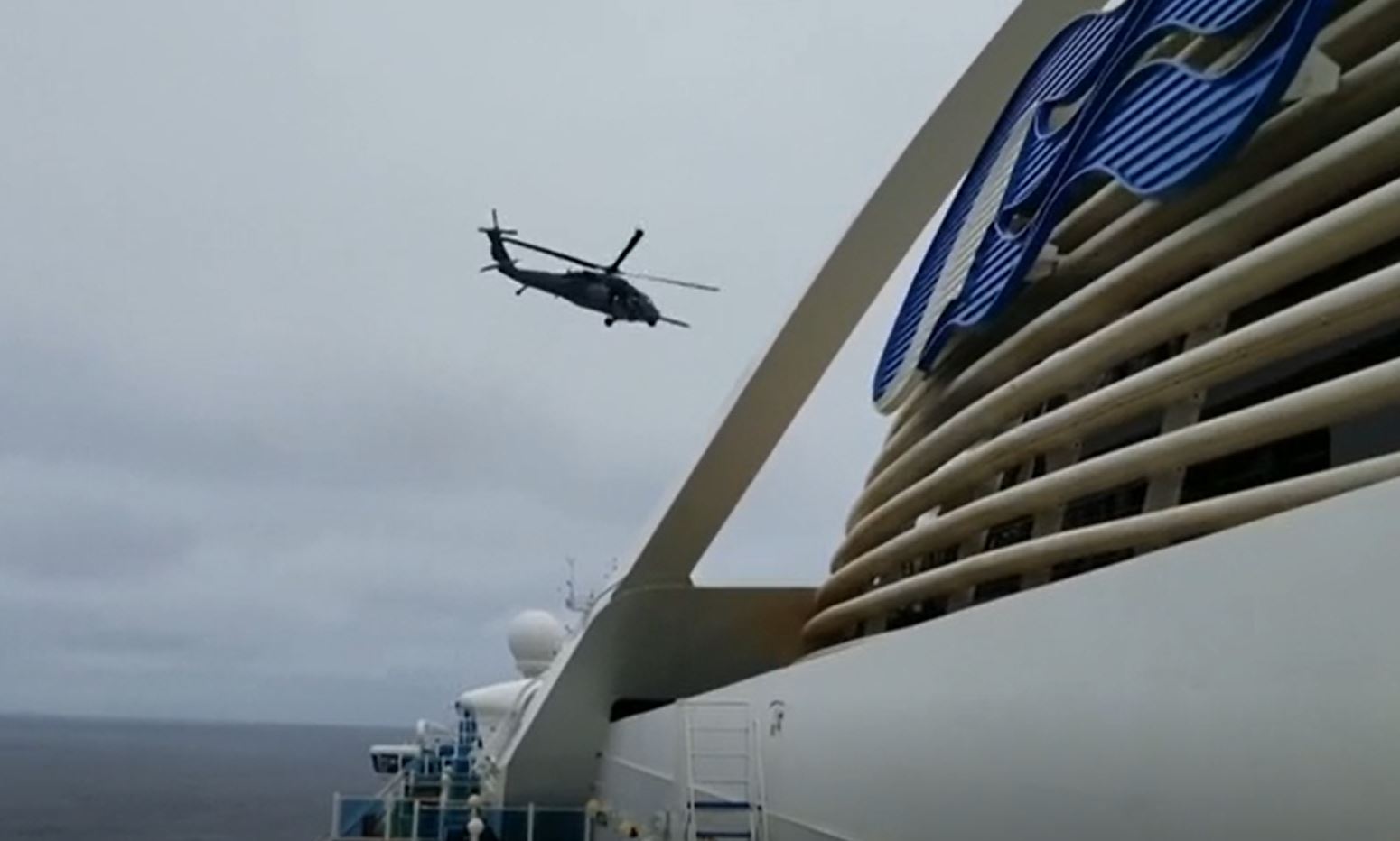 Garda Naţională din California a livrat kituri pentru teste de coronavirus navei Grand Princess