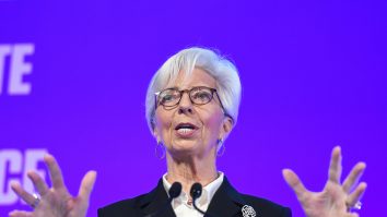 Lagarde: Inflația va rămâne la un nivel nedorit de ridicat pentru o perioadă de timp