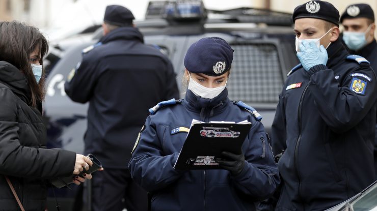 USR şi PLUS, contra măsurilor din starea de alertă: Drepturile tale ar putea fi îngrădite