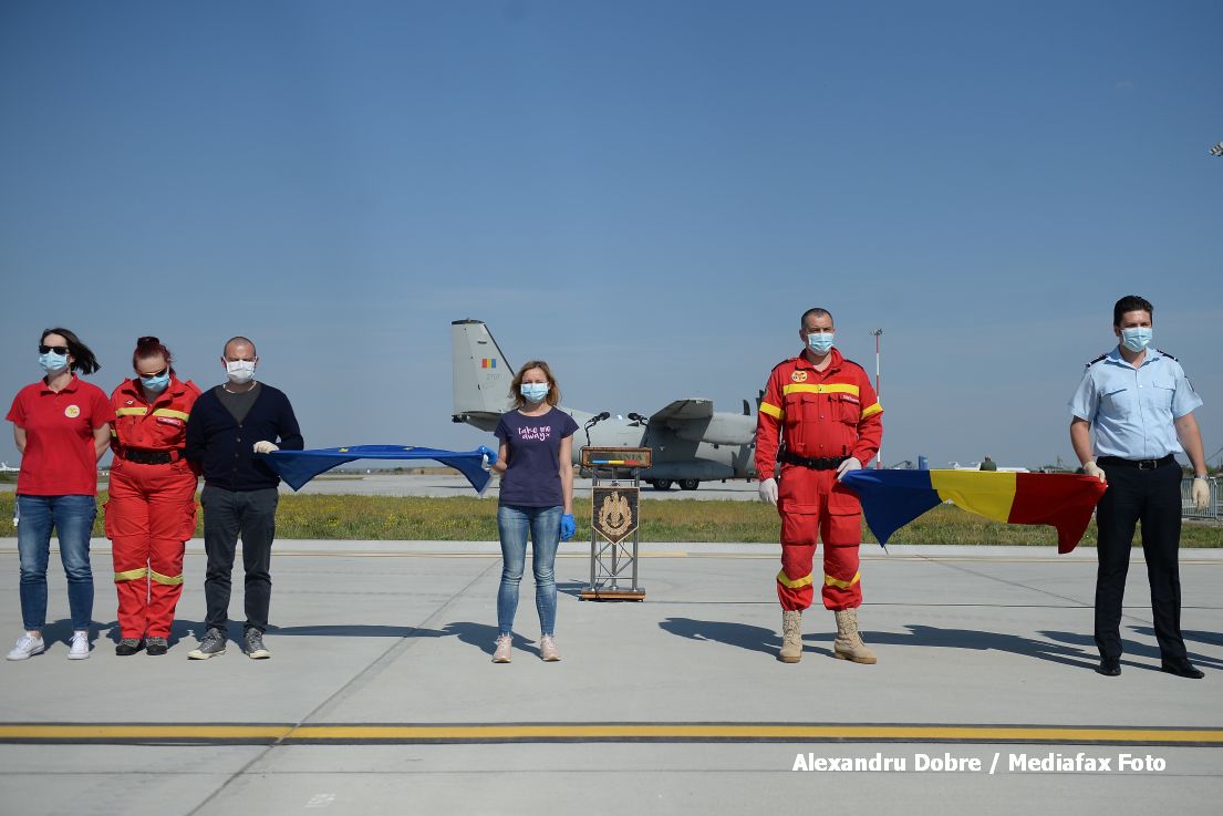 Mărturiile medicilor români care au fost în Italia: “Nu am știut dacă să le spun sau nu părinților unde plec”