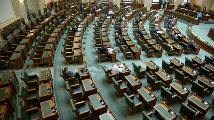 Decizia CCR: Prelungirea mandatelor aleșilor locali prin ordonanță de urgență este neconstituțională