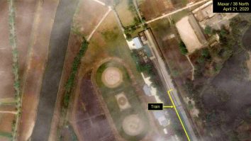 Un tren care i-ar aparține lui Kim Jong Un, surprins de sateliți într-o stațiune de elită