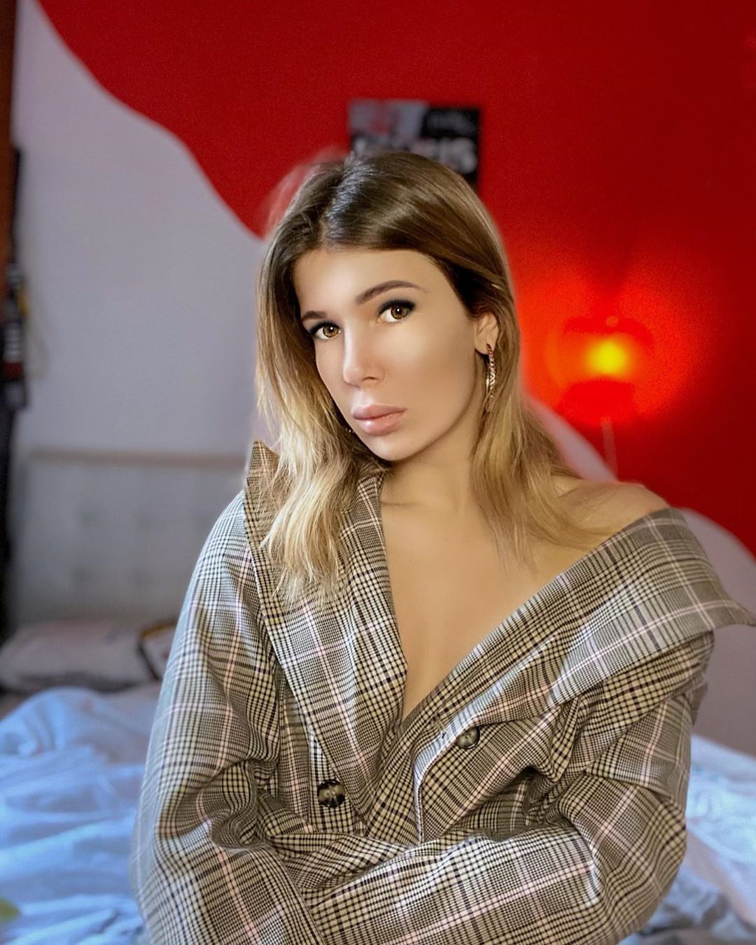 Caz rar de coronavirus. Povestea româncei din Italia care este pozitivă la teste de două luni, dar nu are simptome