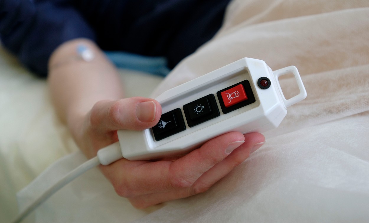 Cea mai tânără victimă Covid-19. Pacienta în vârstă de 21 de ani suferea de mai multe afecțiuni grave