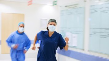 Opinia unui medic dincolo de Covid-19: Trebuie să repornim economia, restricţiile nu mai pot fi ţinute pentru mult timp