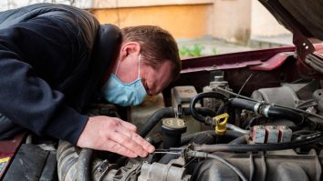 Aplicația care te scutește de drumurile până la service, creată de o firmă de IT din Iași. Mecanicii auto se transformă în cameramani