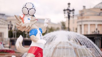 Coronavirusul schimbă și regulile fotbalului. FIFA propune cinci schimbări pentru fiecare echipă