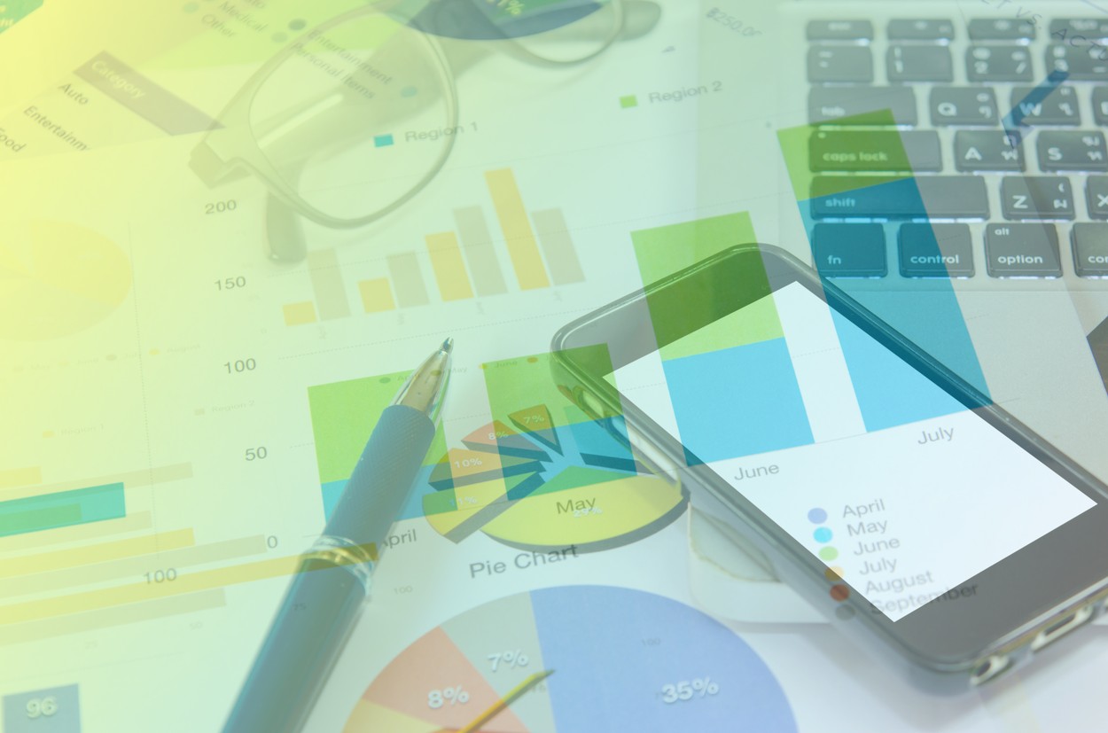 Din milionari au devenit miliardari. Profitul afaceriștilor de pe urma coronavirusului