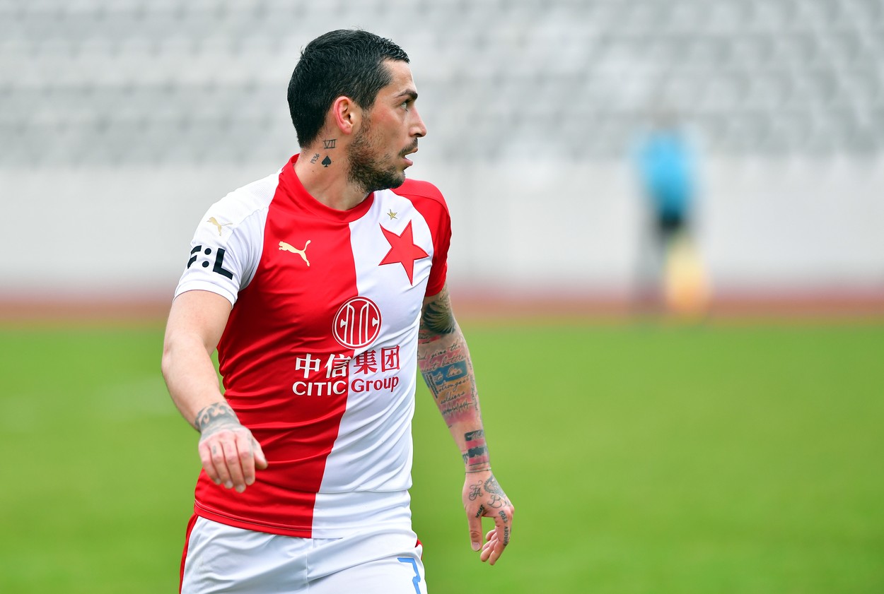 Nicolae Stanciu a donat o sumă bani pentru Dinamo. Gest blamat de Duckadam: „Cred că are nişte poliţe de plătit”