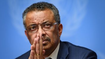 Şeful OMS trage frâna măsurilor de relaxare şi lansează un semnal de alarmă: Ce e mai rău abia acum urmează