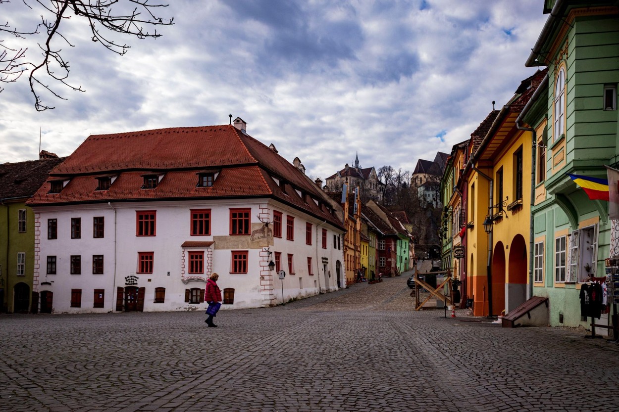 Mai mulți specialişti din turism s-au apucat de un plan de acțiuni pentru salvarea acestui sector. Proiectul va fi prezentat Guvernului