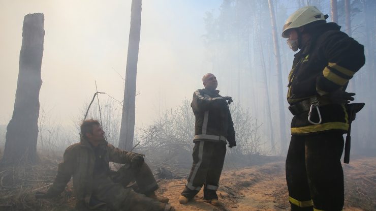 UE e gata să sprijine Ucraina în lupta cu incendiul din zona Cernobîl, dar nu spune cum
