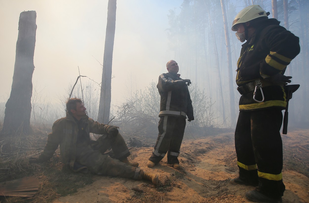UE e gata să sprijine Ucraina în lupta cu incendiul din zona Cernobîl, dar nu spune cum
