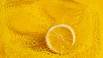 Experiența acră de tot pentru un român care a vrut să facă rost de o lămâie, în plină noapte. Acum are de plătit 16.000 de lei