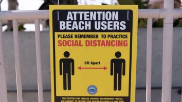 Americanii s-au săturat de izolare. „Quarantine fatigue“, fenomenul care te-ar putea afecta dacă ai obosit să stai acasă