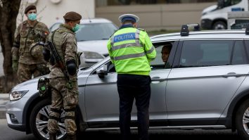 Carantina declarată în cele 11 localități-satelit din jurul Capitalei funcționează ca un zid: Sute de polițiști și jandarmi, în control