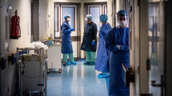 OCDE: 20% din cheltuielile pentru sănătate din Europa sunt bani aruncaţi la gunoi