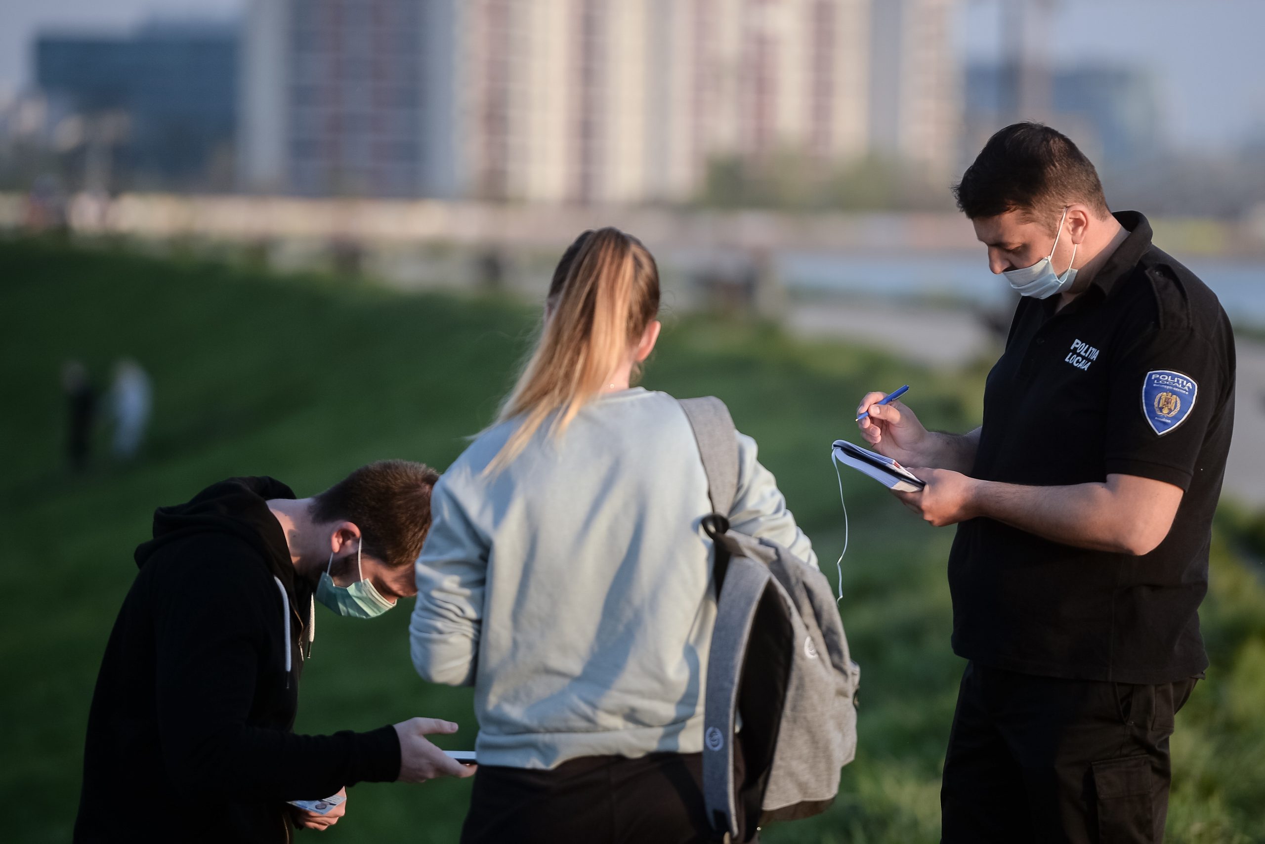 Competiția amenzilor pe județe. Primul și ultimul loc în top, diferență de 40 de milioane de lei