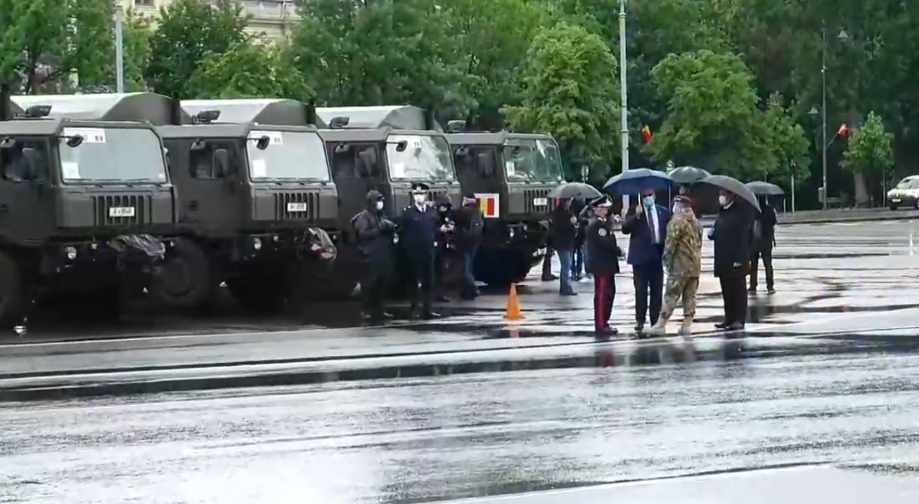 „Podul de camioane” cu echipamente sanitare oferite de România va pleca spre Republica Moldova