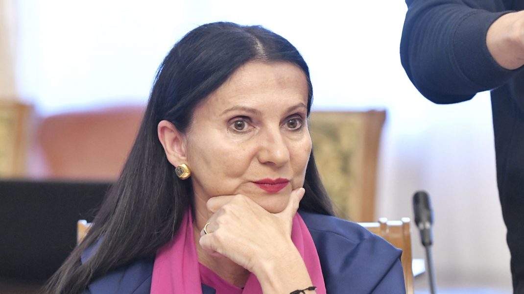 Sorina Pintea rămâne sub control judiciar. Pentru ce a fost trimisă în judecată de DNA