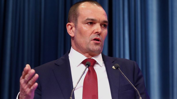 Un oficial rus demis de Putin, contestă decizia la Curtea Supremă