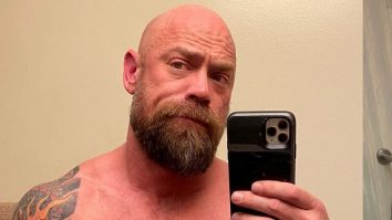 Transformat de Covid-19. Un bărbat a slăbit 23 de kg în 6 săptămâni petrecute în spital