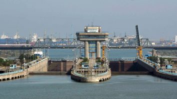 Peste 115 oameni au murit în doar câteva luni, în construcția Canalului Dunăre - Marea Neagră. Azi se fac 36 de ani de atunci