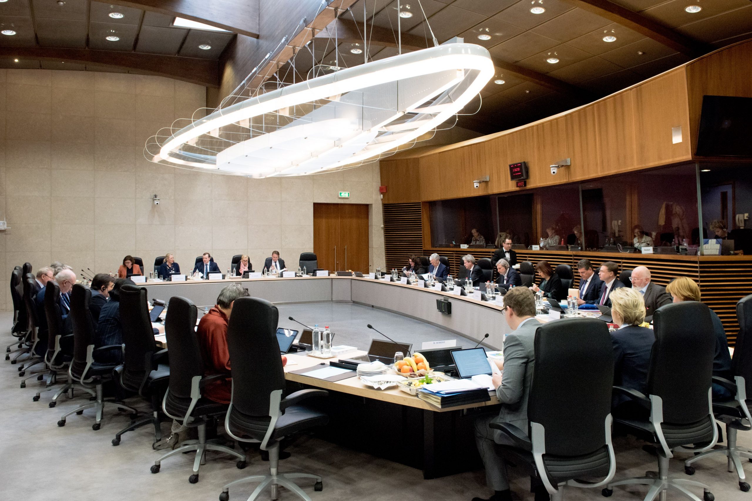 Summit extraordinar al UE, prin videoconferinţă, pe tema crizei din Belarus