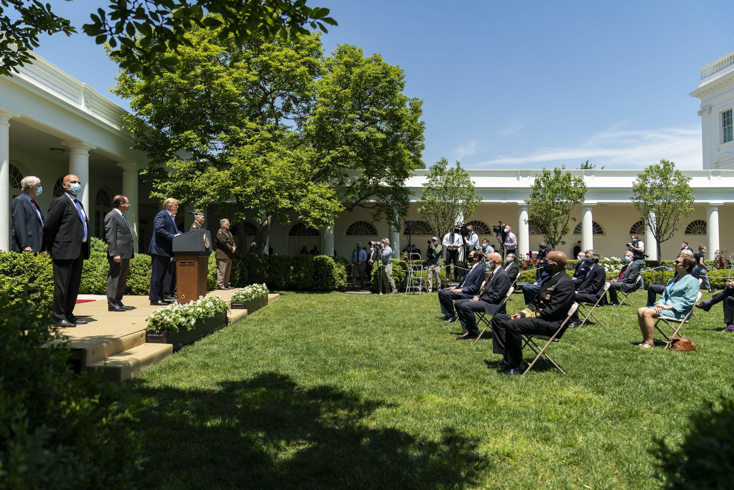 Chinezii sunt acuzați de încălcarea drepturilor omului, în contextul pandemiei. Ce oficiali riscă sancțiuni