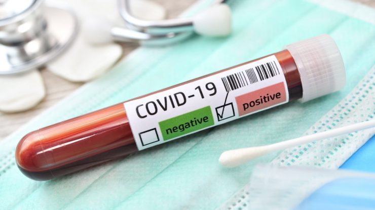 Compania Merck testează un medicament revoluționar care să provoace o „eroare catastrofală” și să distrugă coronavirusul