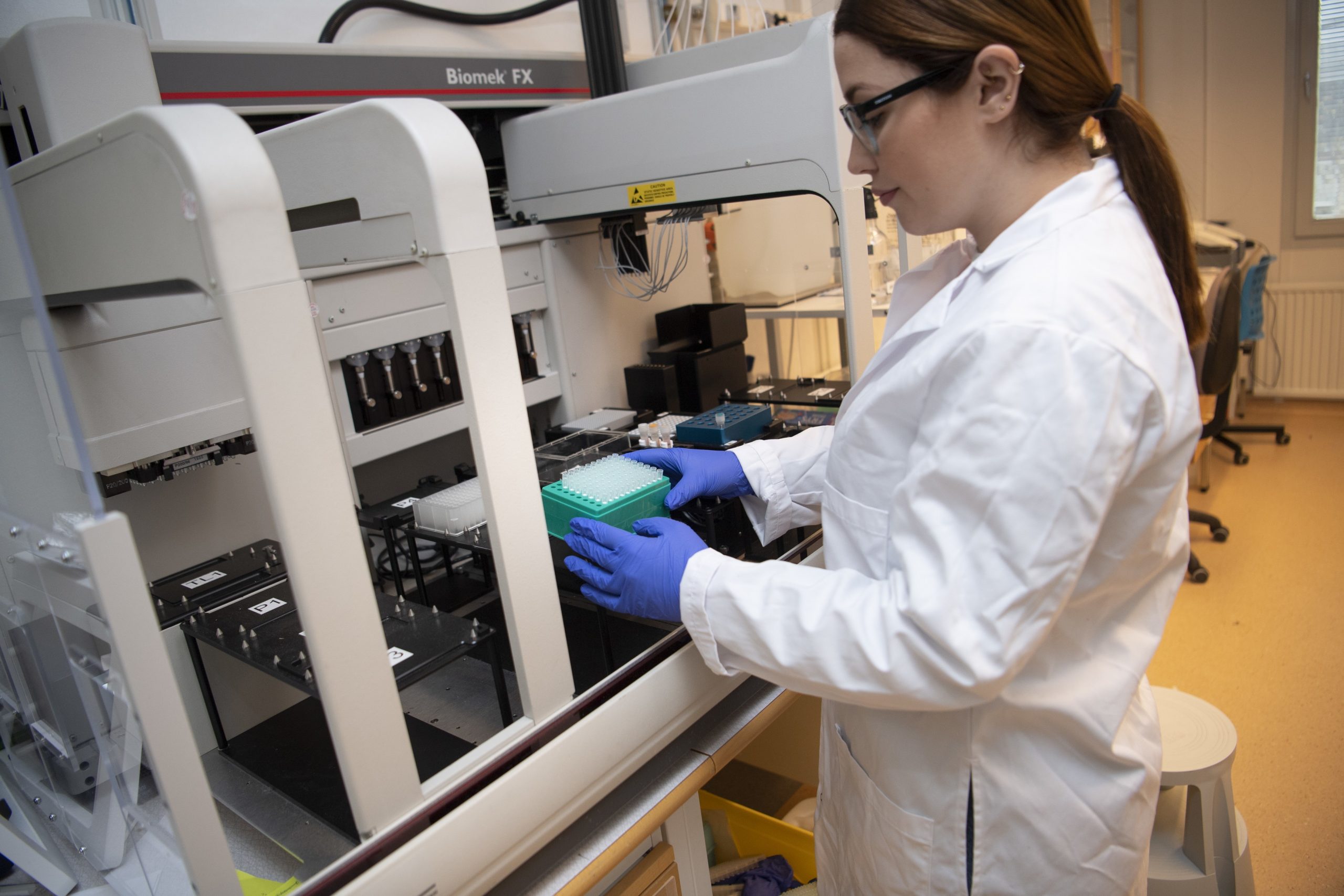 Primăria București începe mâine testarea cetățenilor pentru Covid-19. Cum te poți înscrie gratuit