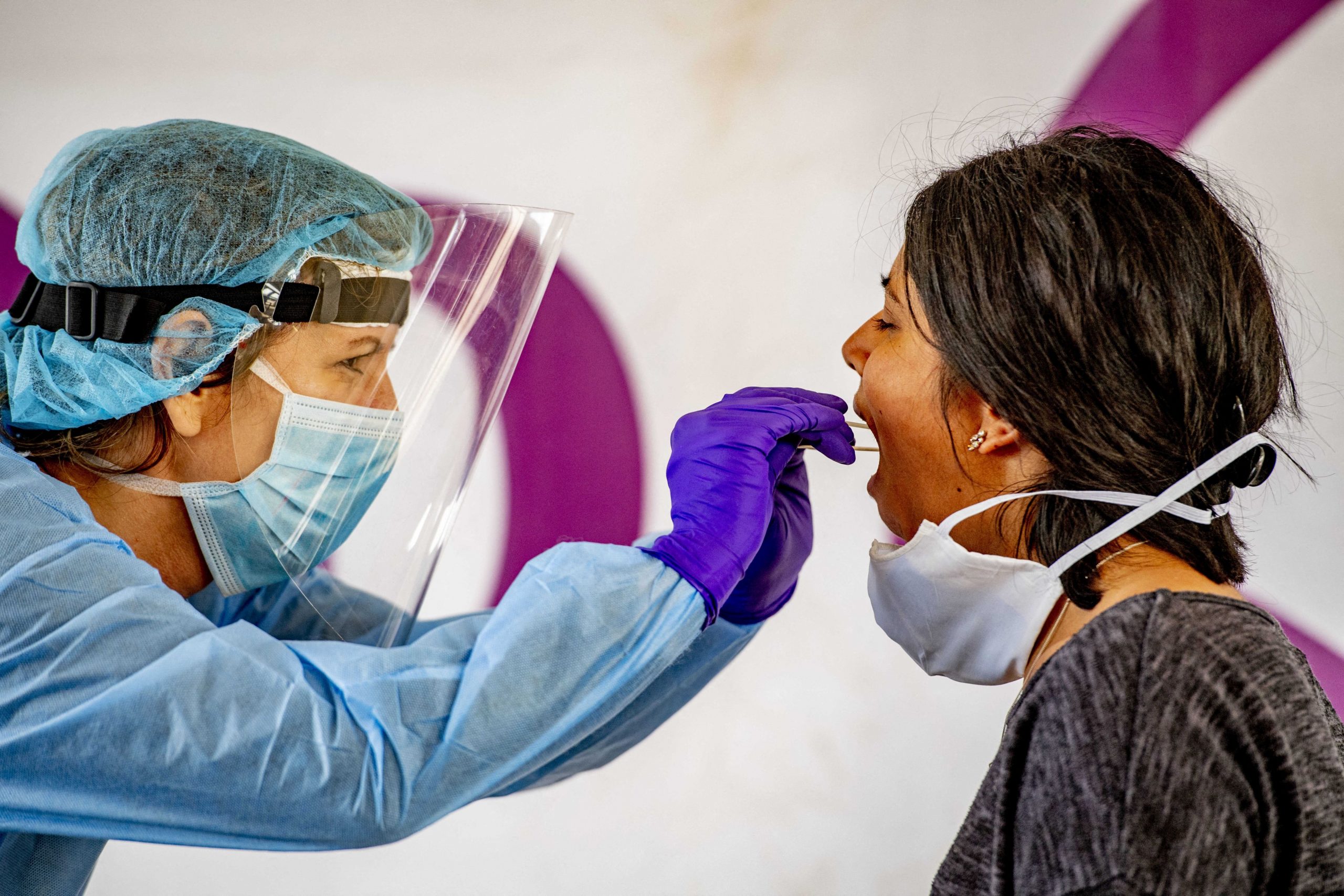 Cercetătorii au descoperit cât timp poți fi imun la Coronavirus dacă ai dezvoltat anticorpi