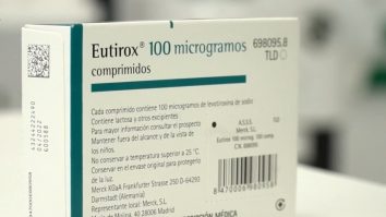Sute de cutii cu Euthyrox au fost donate la Iași: „E o metodă de a calma supărarea oamenilor“