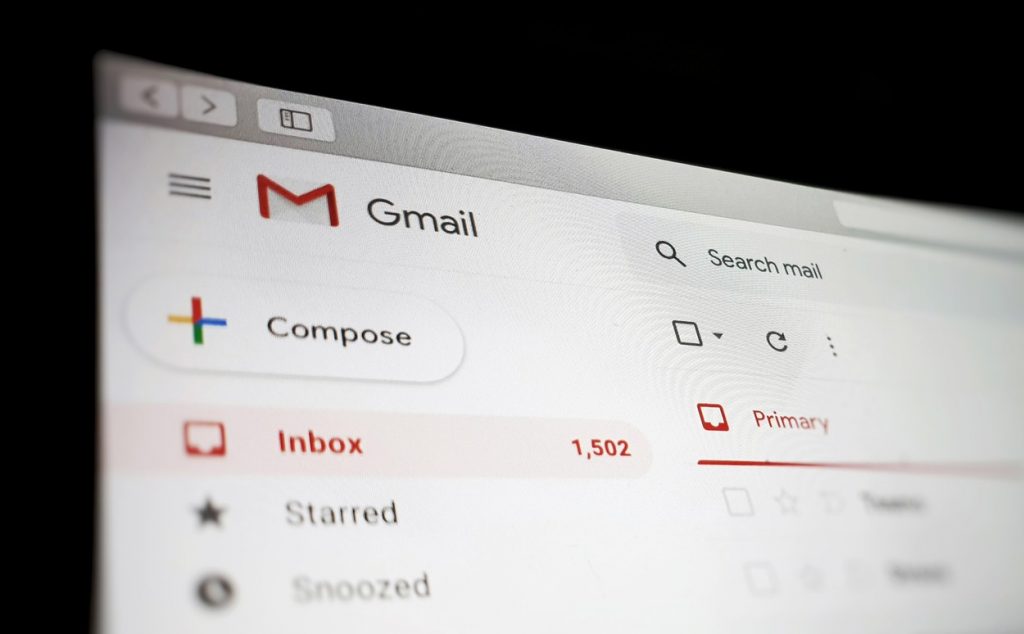 Gmail devine mai ușor de folosit. Poți personaliza Inbox-ul
