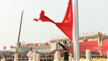 Marea Britanie, către China: Îndemnăm să reanalizeze iniţiativa privind Hong Kong