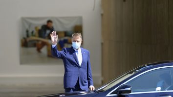 Restricțiile pot fi ridicate mai repede decât crezi. Klaus Iohannis îți spune ce trebuie să faci