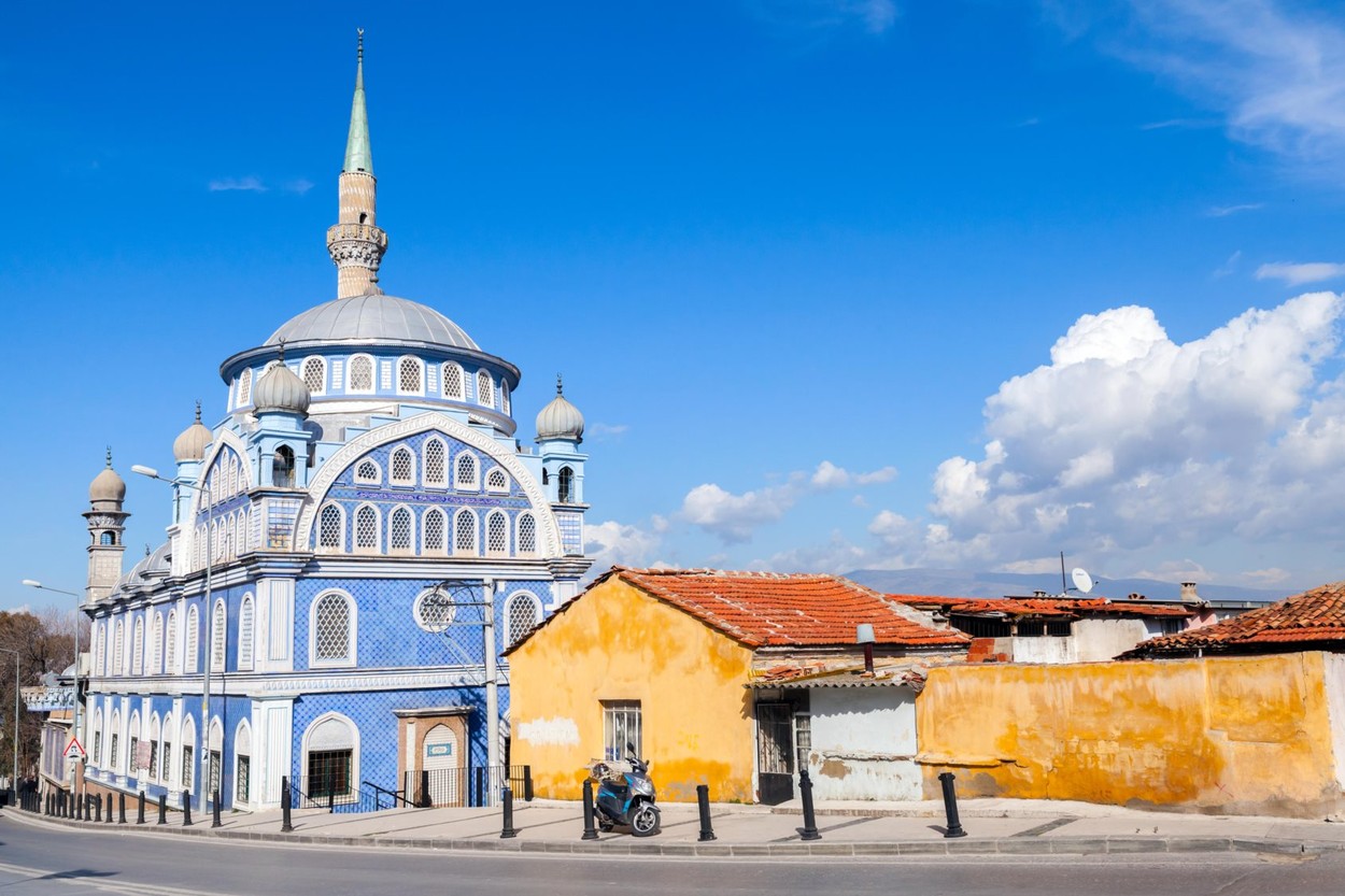 VIDEO. Moscheile din Turcia au difuzat Bella Ciao în loc de chemarea la rugăciune. Musulmanii acuză un atac