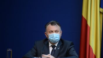 Tătaru despre al doilea val: „Nu ştiu dacă o economie trece de două ori într-o sută de ani prin ce trecem acum”. Când vom avea o viață „cvasi-normală”