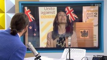 Cutremur puternic în Noua Zeelandă. Reacţia premierului a fost surprinsă live, în timpul unui interviu la TV