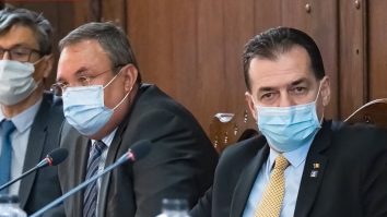 Orban, beneficiu după controversata poză? Expert: Asumarea greşelilor aduce un plus de încredere