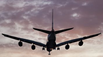 Zborurile între România şi alte ţări se vor relua în funcţie de situaţia din ţara respectivă