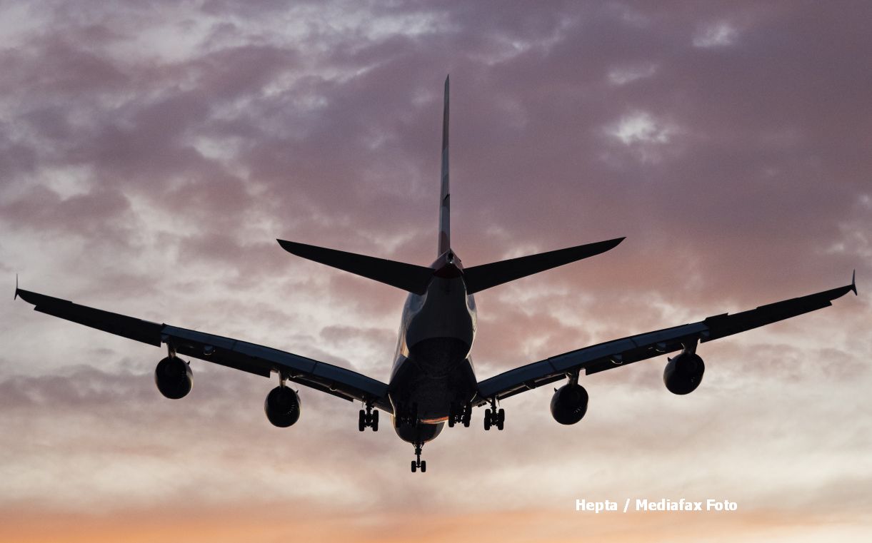 Pierderile enorme ale companiilor aeriene. Au „zburat” miliarde de dolari