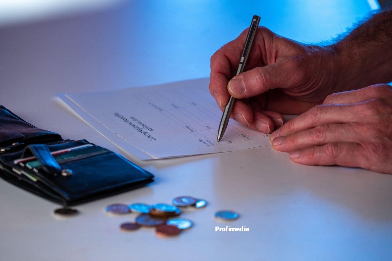 Coronavirusul ar putea transforma jumătate din angajați în șomeri. Salariații din comerț, producție și HORECA sunt cei mai vulnerabili