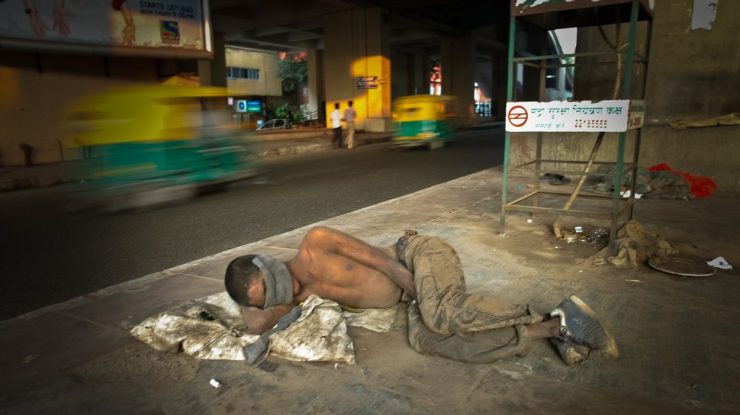 Banca Mondială: „60 de milioane de oameni vor trăi cu 2 dolari pe zi”