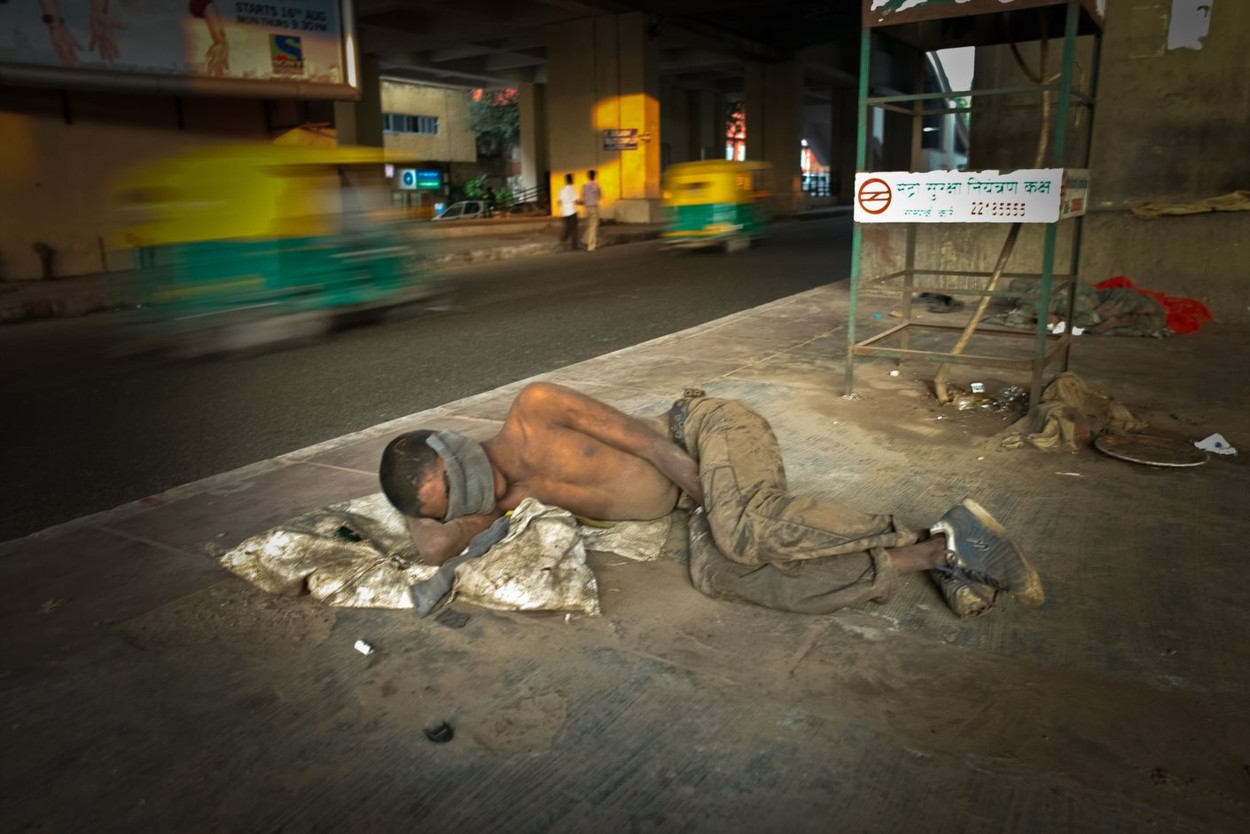 Banca Mondială: „60 de milioane de oameni vor trăi cu 2 dolari pe zi”