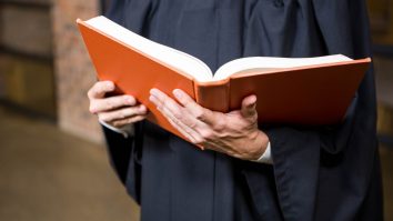 Legea stării de alertă a fost publicată de Camera Deputaţilor